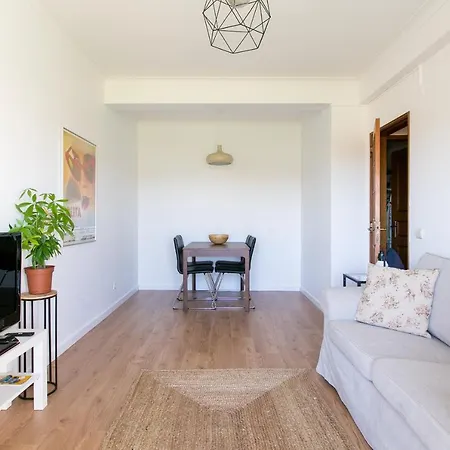 Sossegado E Com Luz Setúbal