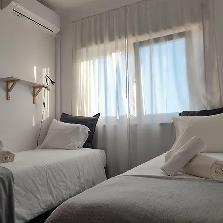 Apartamento Sossegado E Com Luz *