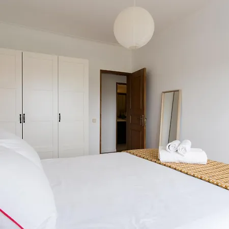 Sossegado E Com Luz * 세투발