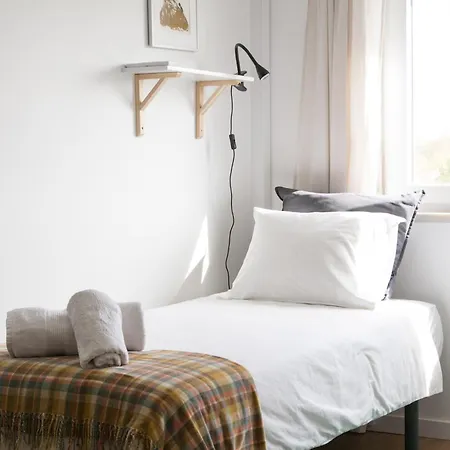 Apartment Sossegado E Com Luz Setubal