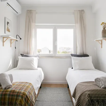 Sossegado E Com Luz * 세투발